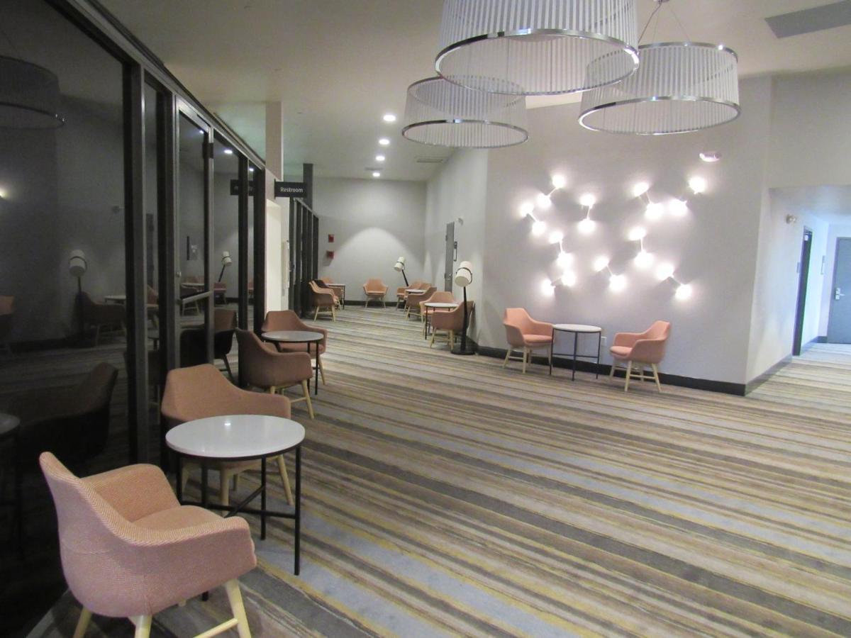 Holiday Inn Orlando International Dr-Icon By Ihg Williamsburg Ngoại thất bức ảnh